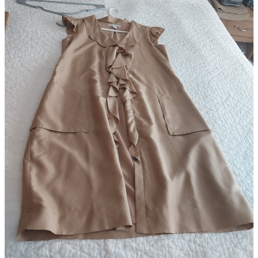 Banana Republic size 0 Silk Dress full lining Gold color belt loops See descript